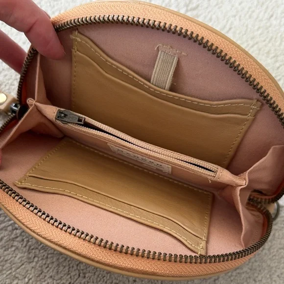 Mandrn Wedge Leather Wallet -Sand - Picture 3 of 5